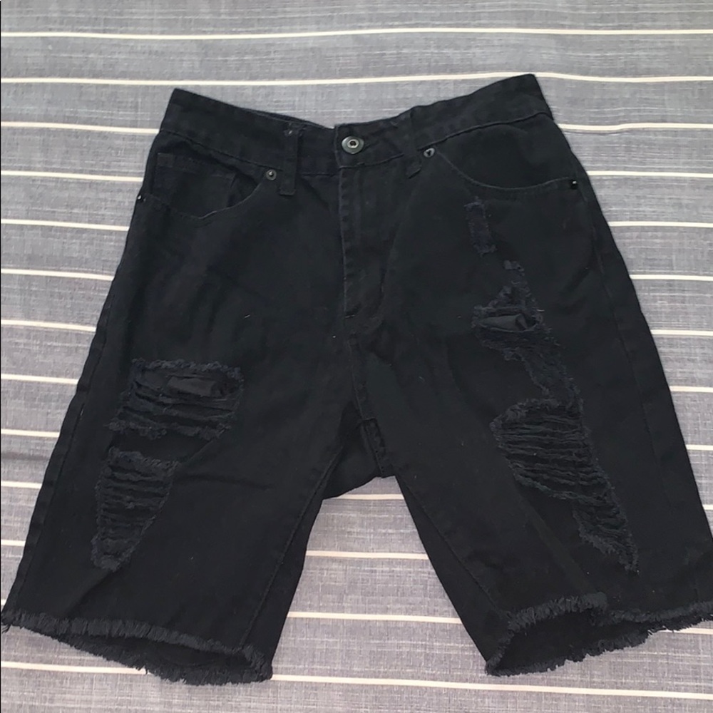 Men’s Forever 21 Distressed Black Denim Shorts